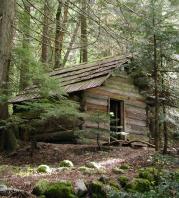 cabin.jpg 11.9K